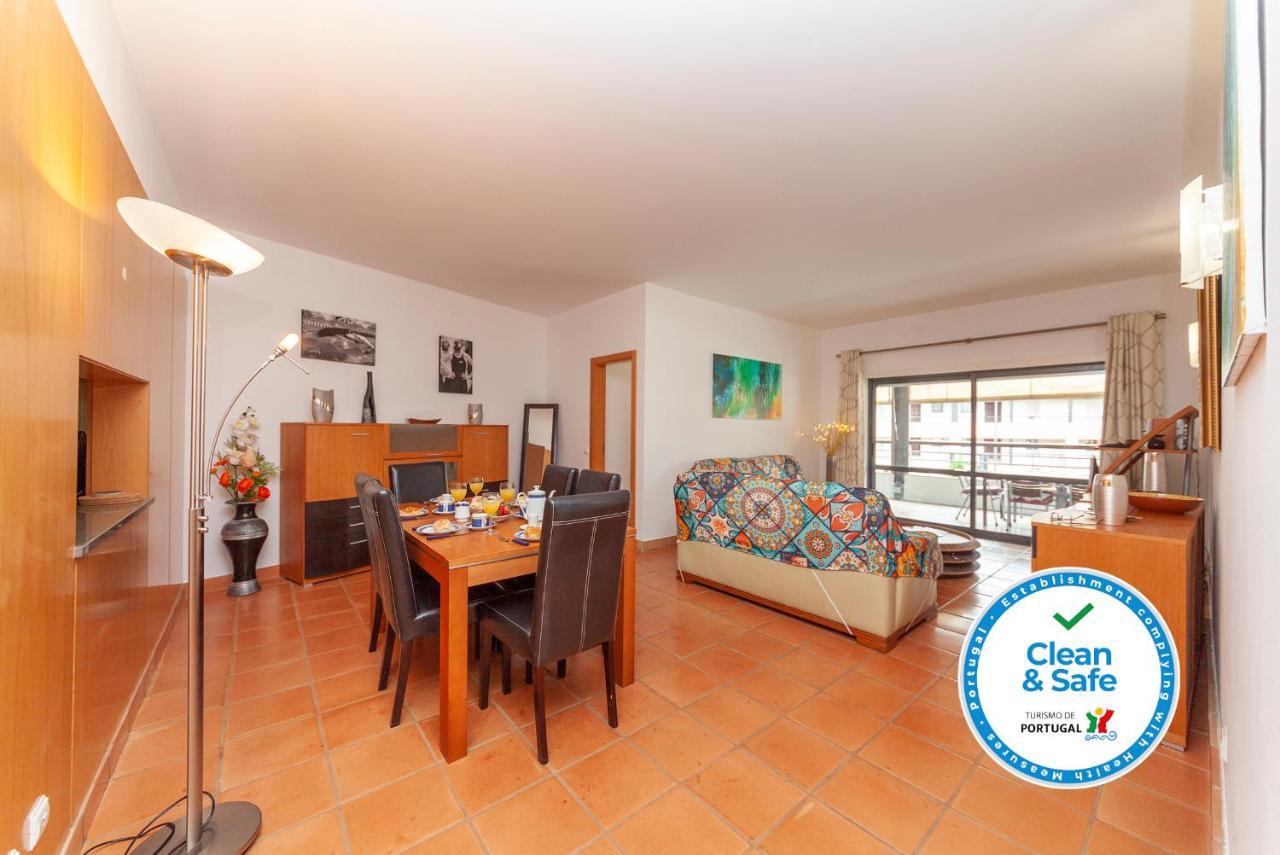 B56 - Marinapark 2013 Apartment Lagos Exterior photo