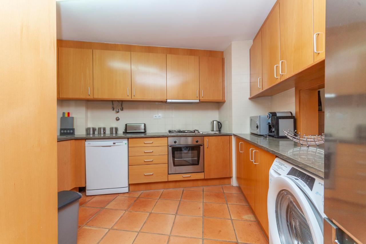 B56 - Marinapark 2013 Apartment Lagos Exterior photo